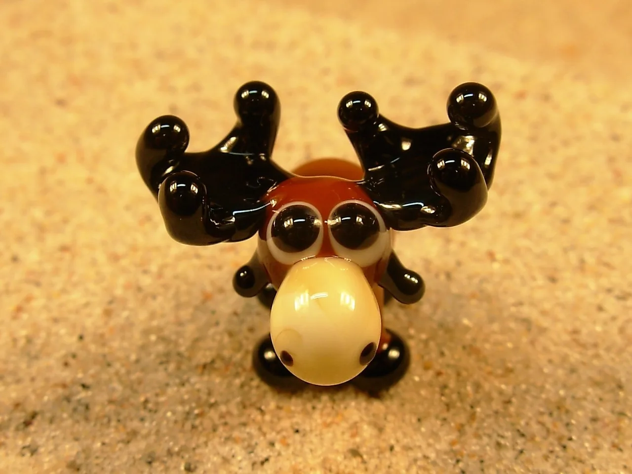 Skleněná figurka losa