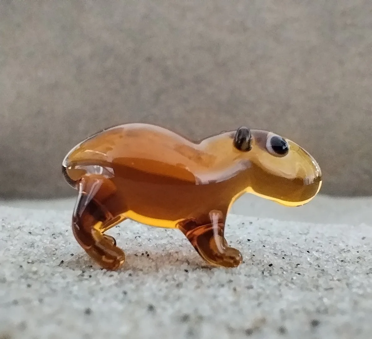 Skleněná figurka kapybary