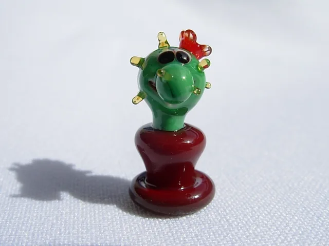 Skleněná figurka kaktusu