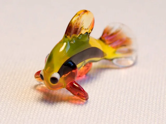Skleněná figurka ryby