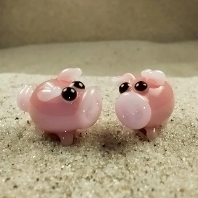 Skleněná figurka růžového prasátka