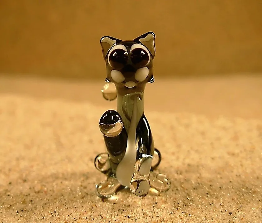 Skleněná figurka kočky